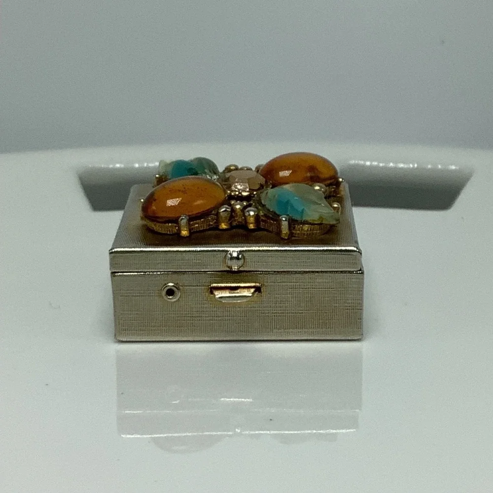 N/A vintage gold